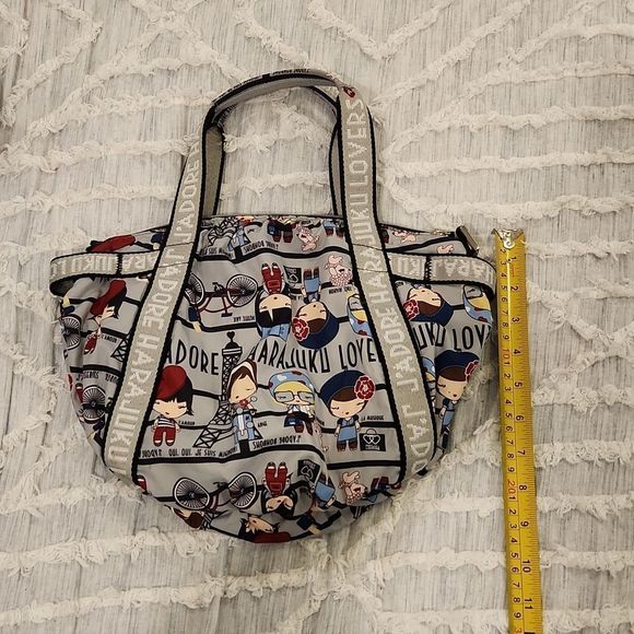 Gray J'adore Harajuko lovers Paris shoulder bag, excellent condition! - Picture 9 of 9